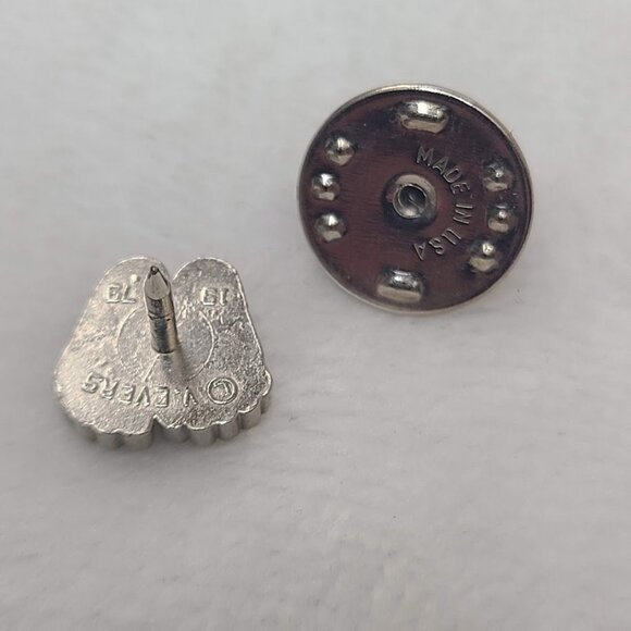 Baby Feet Lapel Pin Vtg 1979 V Evers Newborn Parenthood Infant Silver Tone - Picture 4 of 6